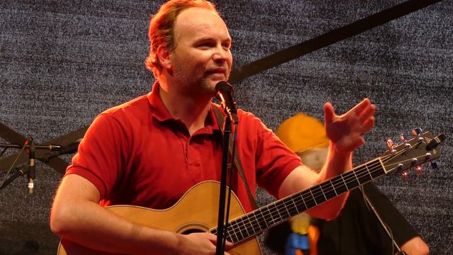 Thomas Stipsits - Ruaf Mi Ned An смотреть онлайн