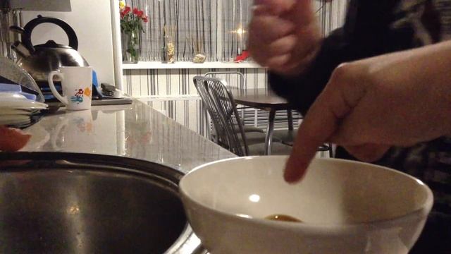 Химические опыты-№2-Яйцо в бутылке смотреть онлайн