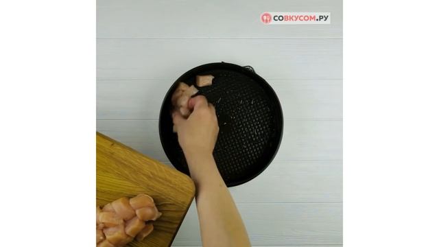 Запеченная куриная грудка с сыром - Рецепты от Со Вкусом смотреть онлайн