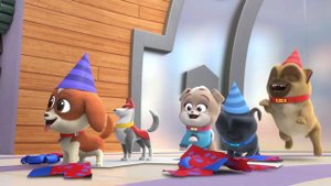 Happy, Happy Birthday! 🥳  | Mickey Mornings | @disneyjunior