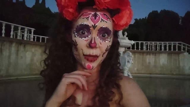 Что такое ДЕНЬ МЕРТВЫХ В МЕКСИКЕ? // МЕКСИКАНСКИЙ ХЭЛЛОУН или ПРАЗДНОВАНИЕ СМЕРТИ