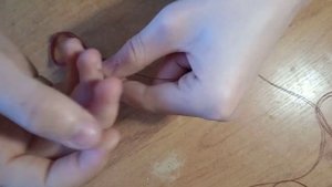 Самая легкая игрушка для кошки из нитки
