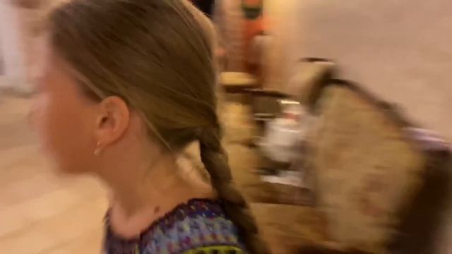 Вырываем очередной зуб новым приспособлением смотреть онлайн