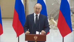 Путин вручил госнаграды российским космонавтам.mp4