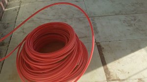 Уложил полистирол на пол. Утепляю гараж. Теплый пол в гараже.