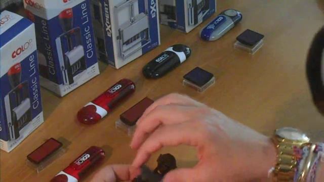 Comment changer l'encreur Colop Pocket Stamp 30 oval смотреть онлайн