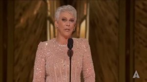 Jamie Lee Curtis Wins Best Supporting Actress for 'Everything Everywhere All at Once' | 95th Oscars