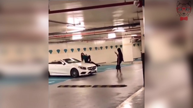 Современные Девушки