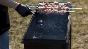 Готовим шашлык на брикетах