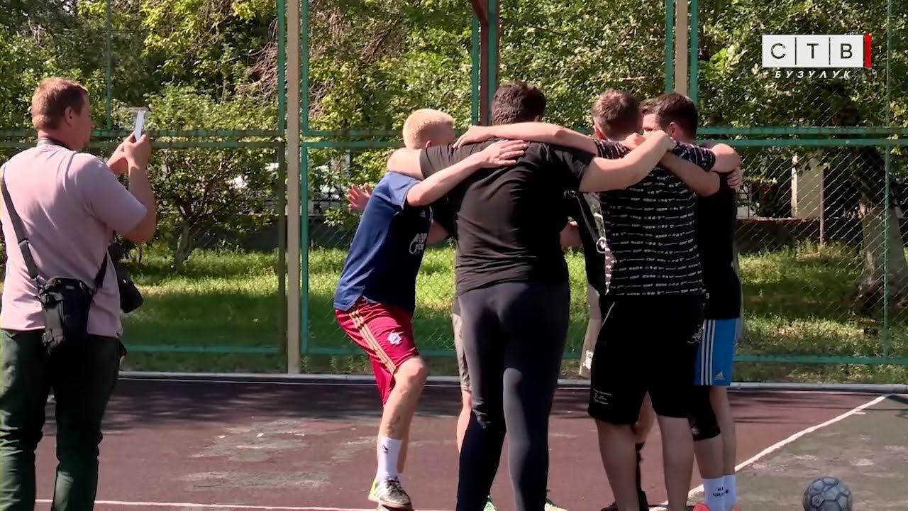 В Оренбурге прошел молодёжный турнир по мини-футболу