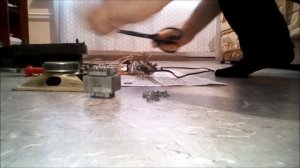 разбираем древний радиоприемник КАСКАД