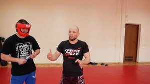 ЕСТЬ ЛИ приемы против НОЖА ?