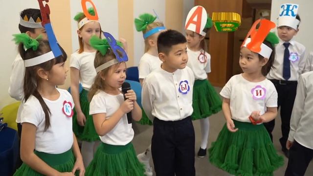 Olga_sunny прощание с букварем - школа 1 класс 2022 смотреть онлайн