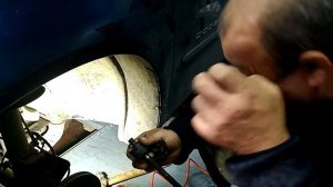 Откручивание  рулевых тяг на Додж неон 2 от рулевой рейки.