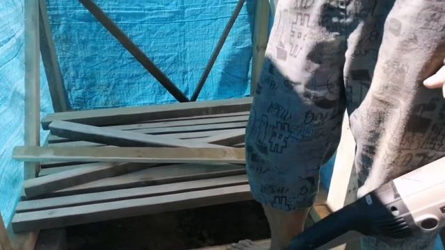 Как сделать летний душ своими руками всего за 6️⃣0️⃣0️⃣рублей. Привет для папы Васи??)) смотреть онлайн