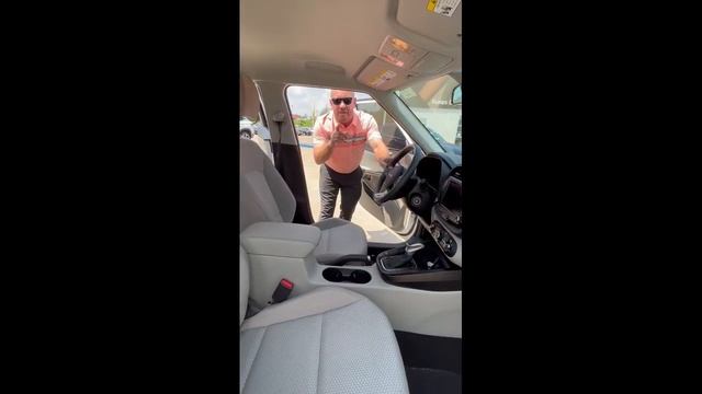 2022 Kia Soul LX Walk Around смотреть онлайн