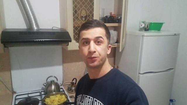 ЖАРЕНАЯ КАРТОШКА с МЯСОМ.ЖАРКОЕ по домашнему.Как правильно жарить картошку.Жаренная картошка с мясо