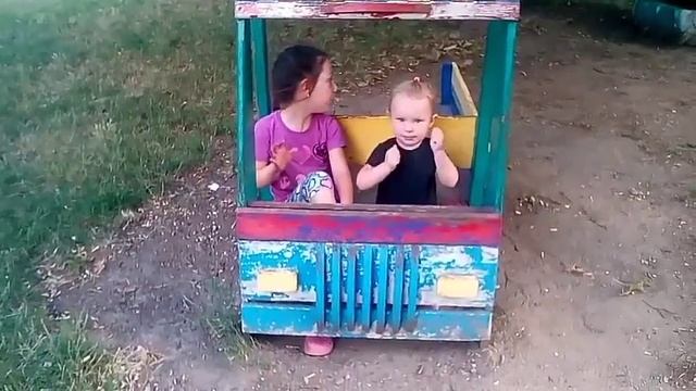 Моя Кира, день рождения у Насти, Насте 6 лет,Кира в гостях у Насти