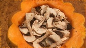 Тыква с грибами в духовке