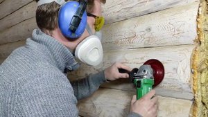 Выборка площадки в срубе для розеток и выключателей