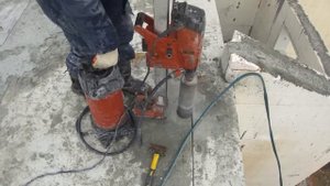 Сверление отверстий методом алмазного бурения