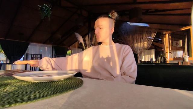 Абхазия 2023. Кафе в Пицунде. Красивые локации с видом на море