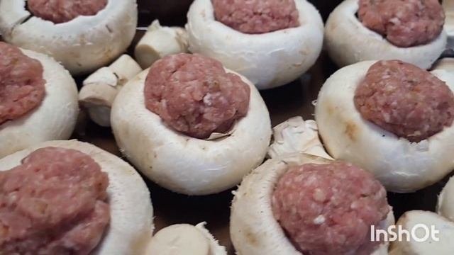 Грибы с начинкой-классический рецепт#грибыфаршируем#грибыфарш