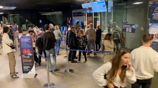 La ESTRUCTURA de MADERA más GRANDE DEL MUNDO/ Setas de Sevilla смотреть онлайн