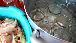 Тушёнка из бройлера в обычной кастрюле