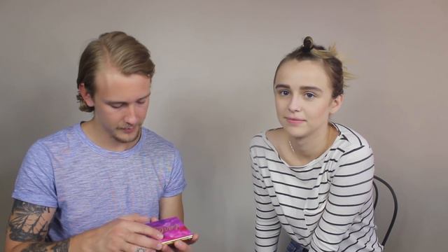 BOYFRIEND DOES MY MAKEUP!? смотреть онлайн