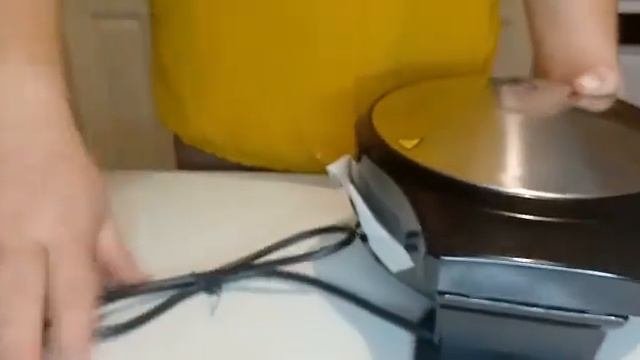 Вафельница для тонкий вафель Kitford KT-1617