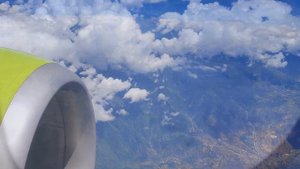 Как круто снять свой перелет ? Иркутск -Бангкок. Перелет на 6000 км.  в 2-х минутном видео.