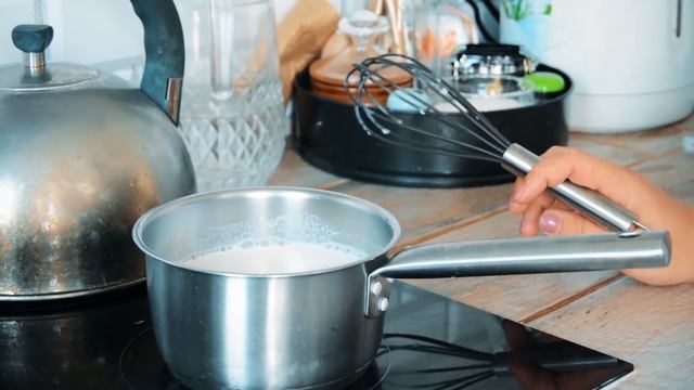 НУЖНО СЪЕЗЖАТЬ! ДИВАН ИЛИ КРОВАТЬ? МОЯ ПЕРВАЯ ЛАЗАНЬЯ ОСКОРБЛЕНИЯ В КОММЕНТАРИЯХ ОБЕД ДЛЯ ВСЕЙ СЕМЬ смотреть онлайн