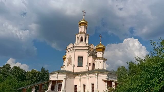 Храм луки в зюзино. Церковь святых благоверных Бориса и Глеба в Зюзине. Храм святых Бориса и Глеба Раменское. Воскресная школа Бориса и Глеба в Зюзино. Церковь Бориса и Глеба в Константиново.