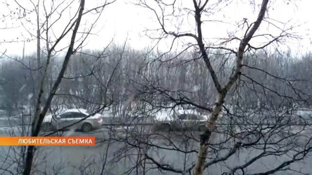 «Мобильный репортёр»: метель в Мурманске в преддверии лета