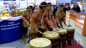 Якутские барабанщики.  Республика Саха Якутия
