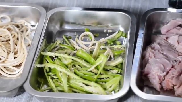 Электрический шинковщик для нарезки слайсами "TJ-85" смотреть онлайн