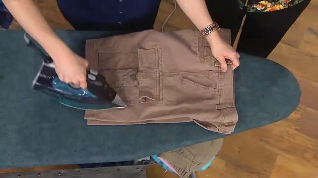 Rowenta Mercedes Benz Fashion Week Steamium 1800W Steam Iron with Rick Domeier смотреть онлайн