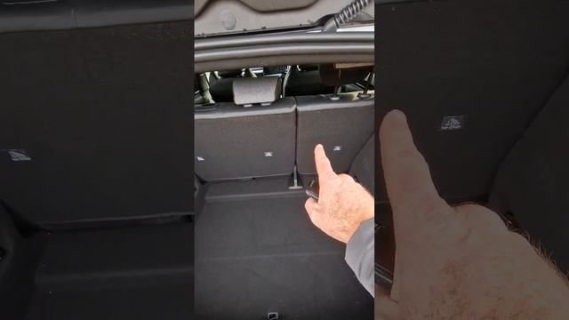 You Won't Believe the Size of the Renault Mégane E-Tech Boot!