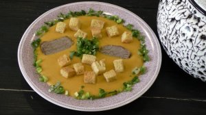 СУП-ПЮРЕ С ЧЕЧЕВИЦЕЙ СЫРОМ И СЛИВКАМИ