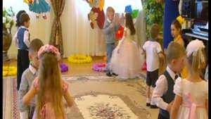 8 Марта Танец "У тебя, у меня." (средняя группа) Детский сад 15 "Светлячок" Коломна