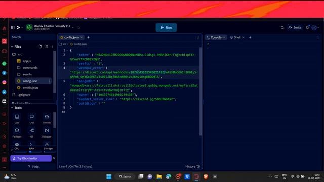 How To Make a Discord Security Bot | Kronix смотреть онлайн