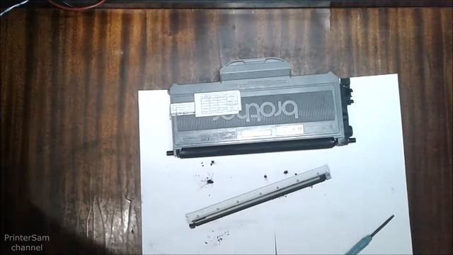 Brother tn 2135, простая инструкция по заправке картриджа! смотреть онлайн