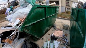 Находки на мусорках.Поход по помойкам Симферополя.Что можно найти на помойках.