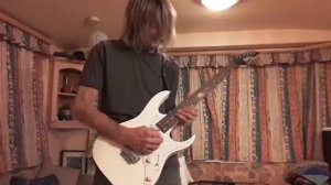 Shredding Ibanez GIO GRG140 guitar