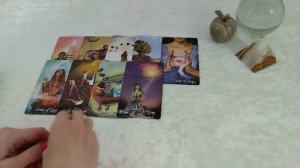 ЧТО ПРОИСХОДИТ С НИМ СЕЙЧАС?ЧТО ДУМАЕТ О ВАС?Таро гадание