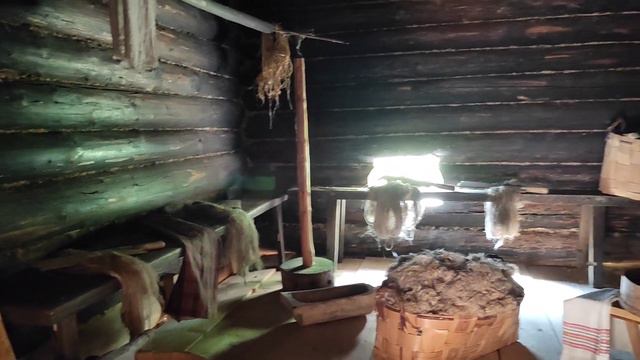 Витославлицы. Великий Новгород. Музей народного деревянного зодчества.