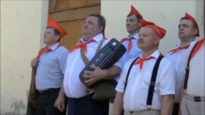 Подарок выпускникам от родителей школы №1 г. Котельнича