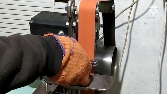 Самодельное приспособление для заточки полукруглых стамесок на точильных станках Чепах,Воркман,Джет смотреть онлайн