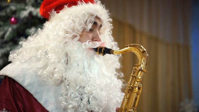 Звенит Январская вьюга #saxcover #saxofone #новыйгод #saxophone #newyear #новыйгод